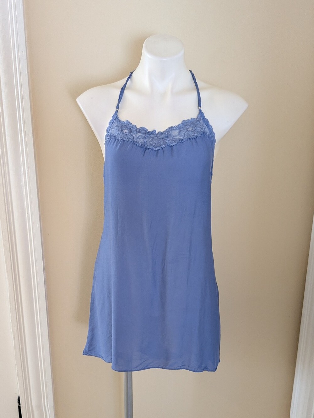 Victoria Secret cornflower blue light weight racer back night gown size m